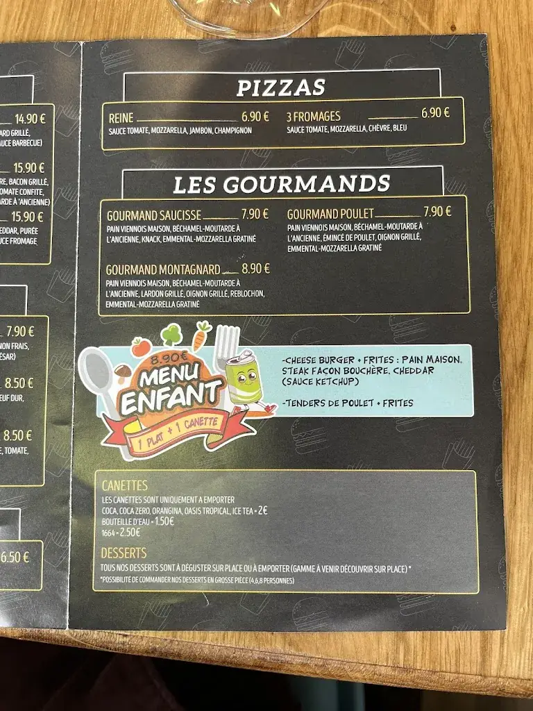 Au Café Gourmand Restaurant in Senonches