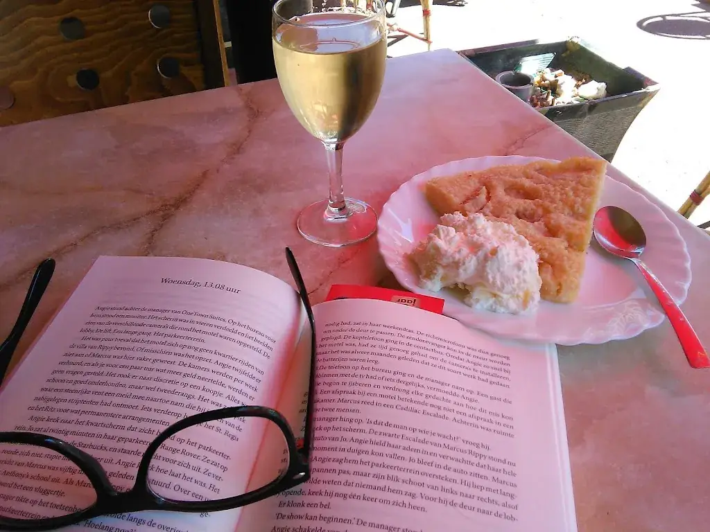 Carrier Vett_Senonches_slider_image_2