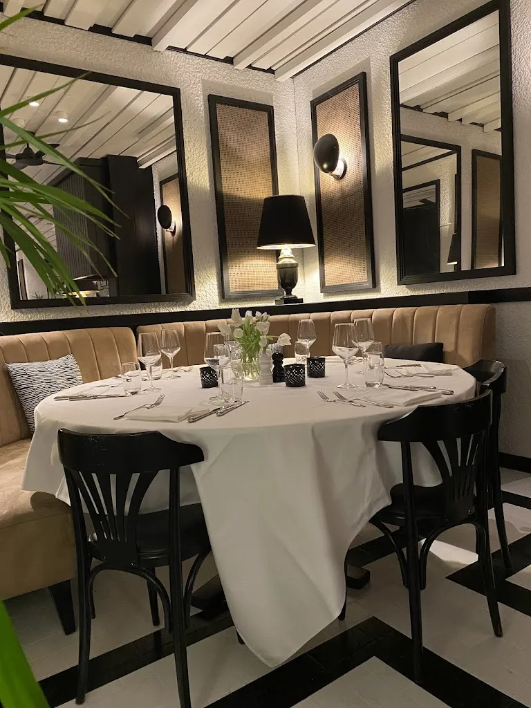 Julia Lamb_Auberge de Vandœuvres_Vandœuvres_review