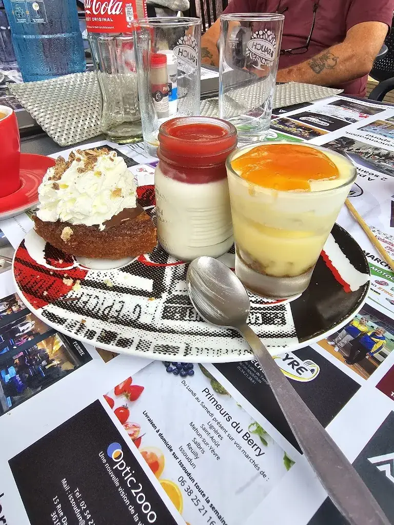 Harry Sharpe_Chez Chouchou_Vatan_review