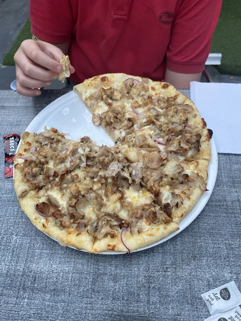 Michael Anderson_Kebab zeugma_Vatan_review