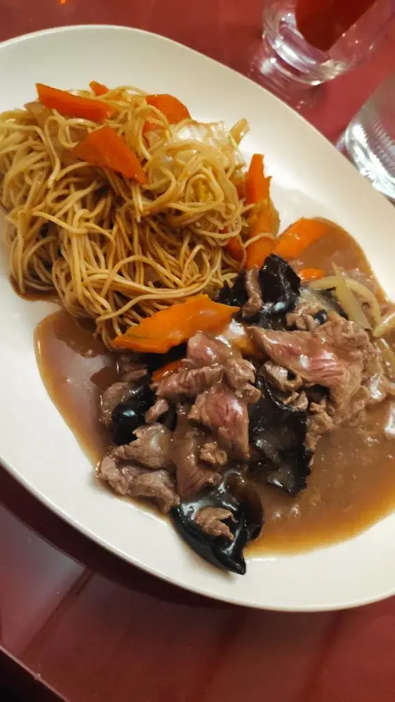 Nems Saigon_Ambert_slider_image_2