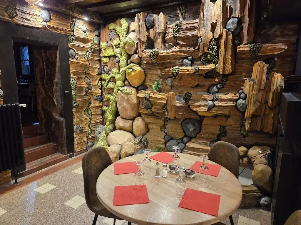 Routiers La loge restaurant in Theillay