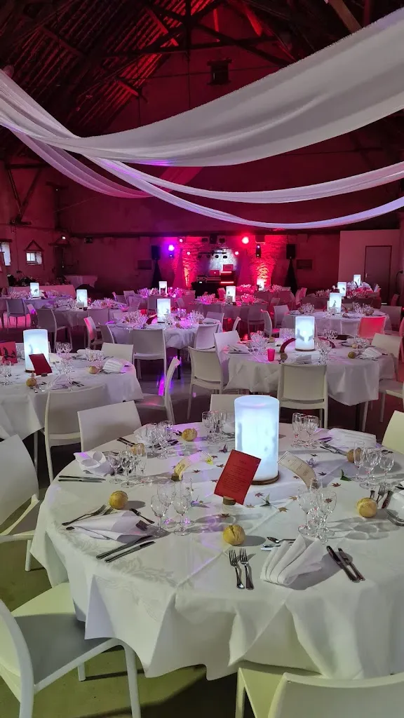 Restaurant Le Refuge_Orçay_slider_image_1