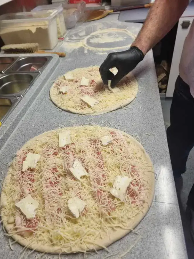 Pizzas Régis_Theillay_slider_image_2