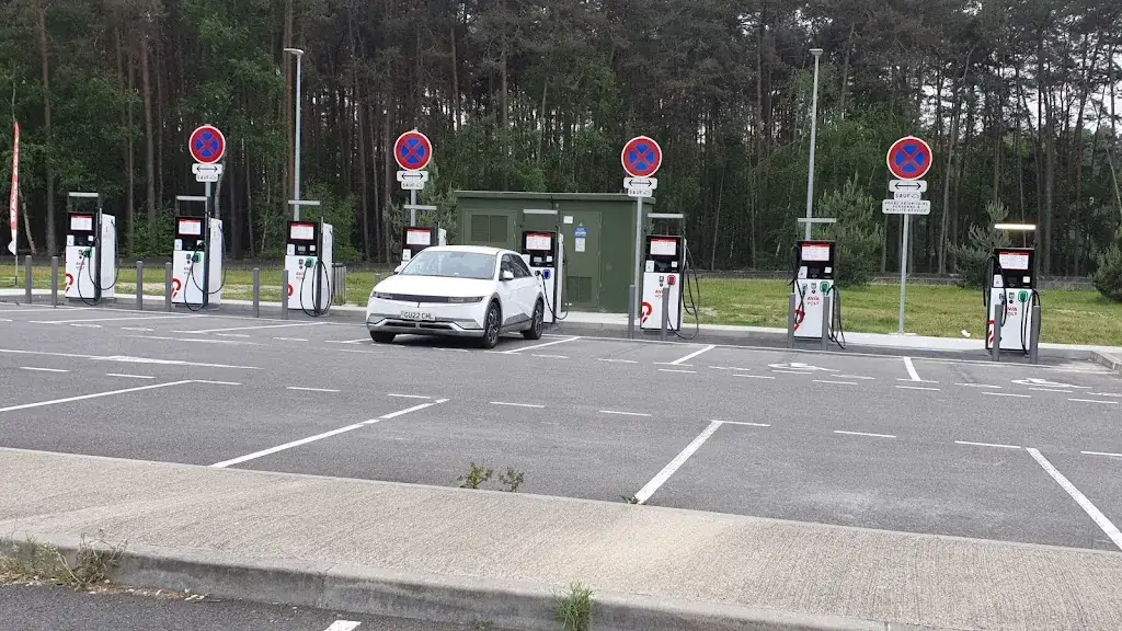 Aire de Salbris Theillay_Theillay_slider_image_2