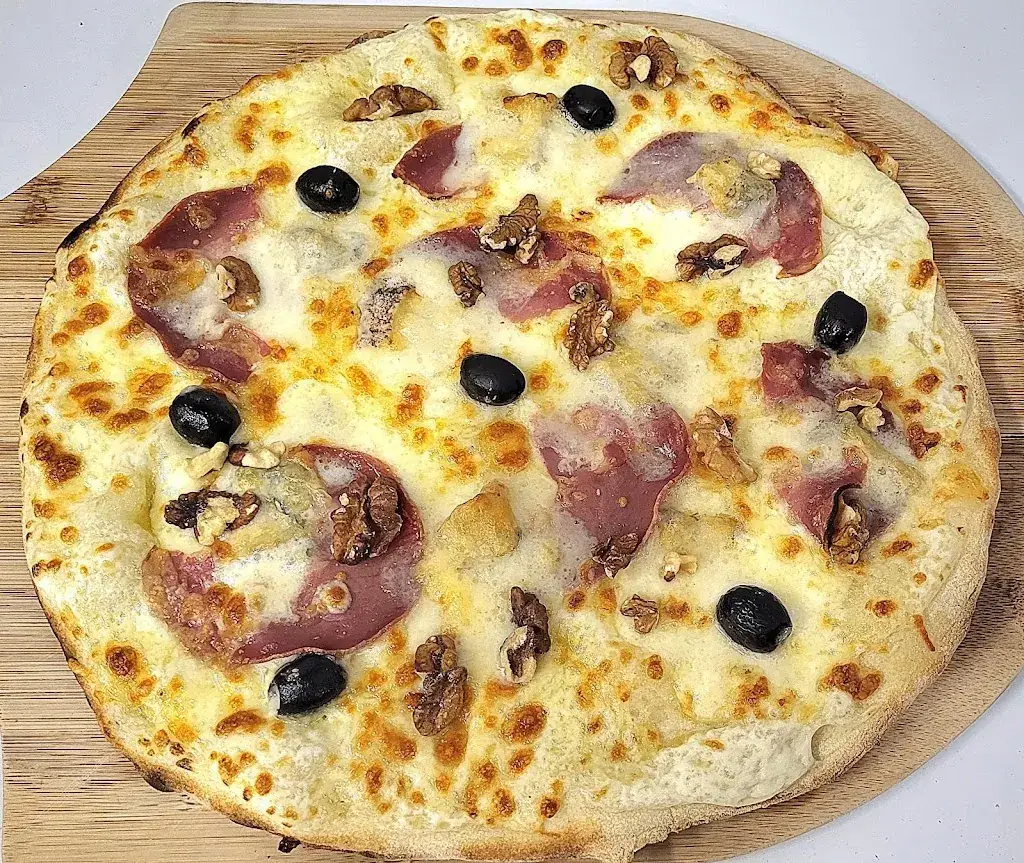 Enzo_TRADI PIZZA VERETZ_Véretz_review