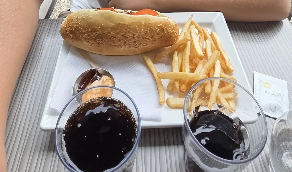 Julien L'Ogre_Lolav_Brioude_review