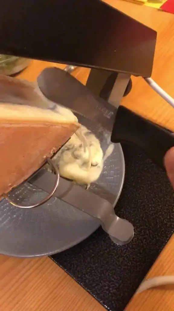 L'Assiette Comtoise_Sainte-Geneviève-des-Bois_slider_image_2