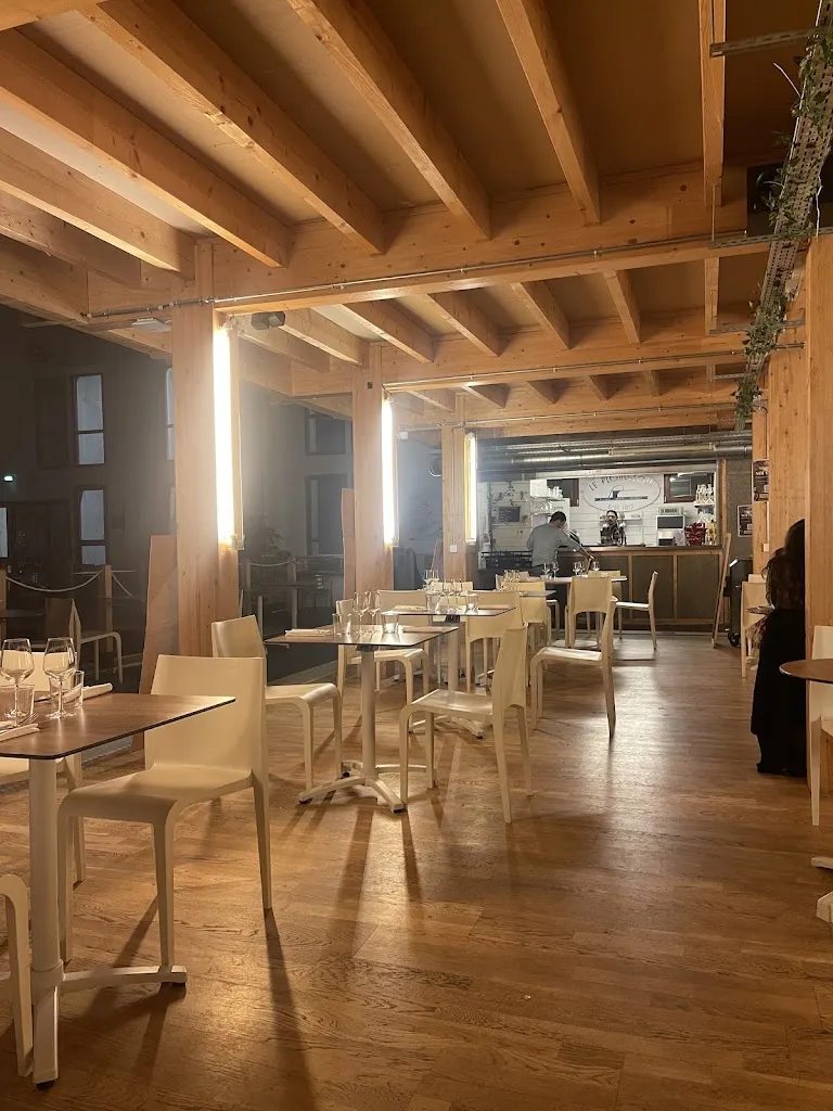 Le Plongeoir D'en Face_Sainte-Geneviève-des-Bois_slider_image_1