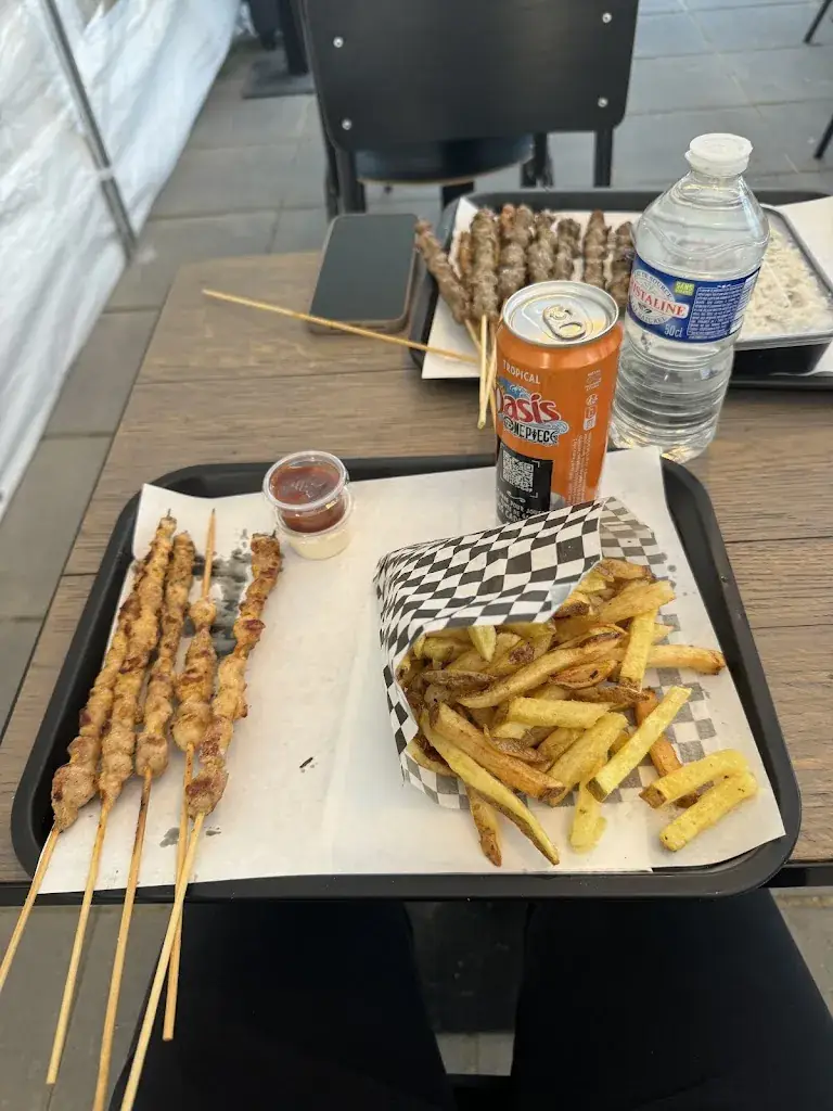 Kevin Mpondo_La Bonne Brochette® - Sainte-Geneviève-des-Bois 91｜Restauration rapide ｜Brochette Halal_Sainte-Geneviève-des-Bois_review