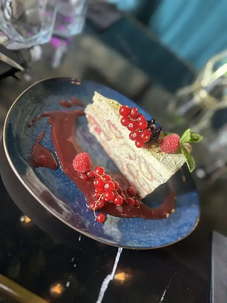 Menu_3D restaurant lounge_Sainte-Geneviève-des-Bois_imagen_6