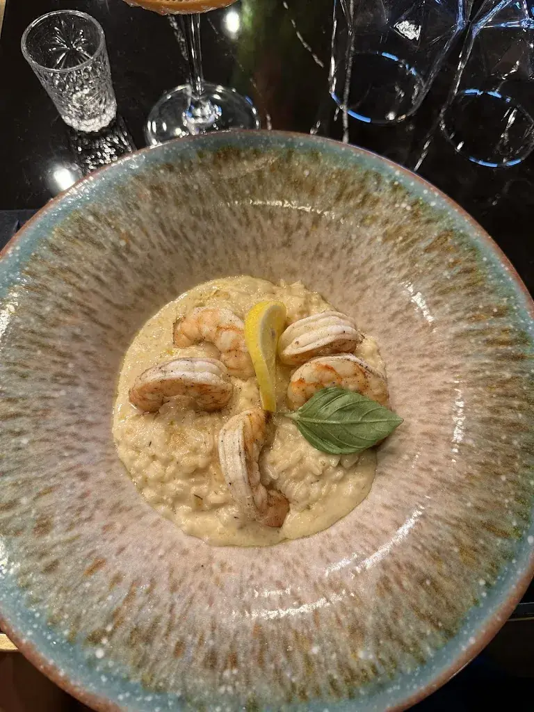 Laurellee Beaugendre_3D restaurant lounge_Sainte-Geneviève-des-Bois_reseña