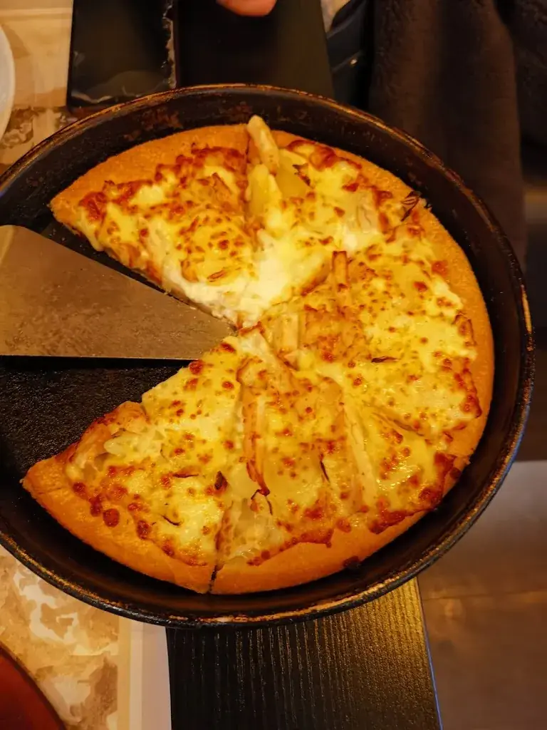 Renji Kon Jruk_Novata_Sainte-Geneviève-des-Bois_review