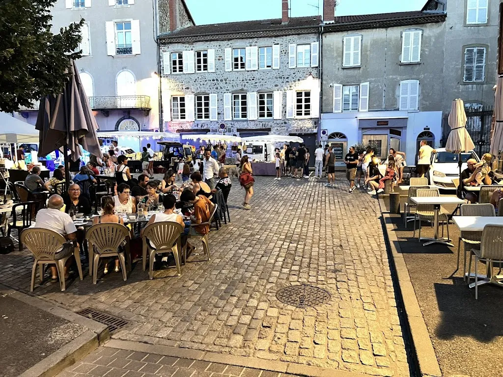 Brioud's Food Restaurant in Brioude