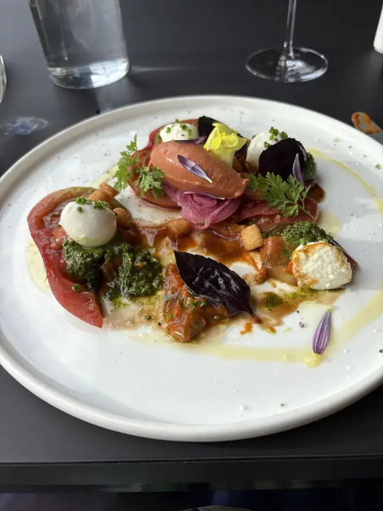 Inge Shepherd_Moris_Vendôme_review