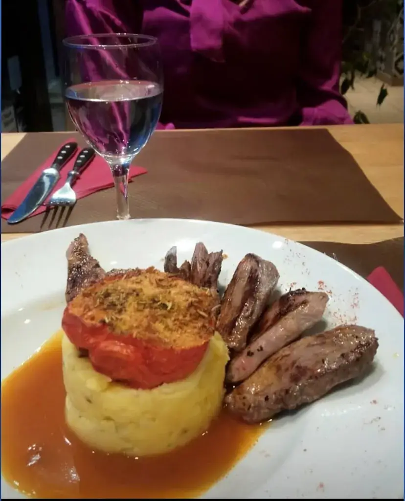 Meli Yil_L'intrigue_Vierzon_review