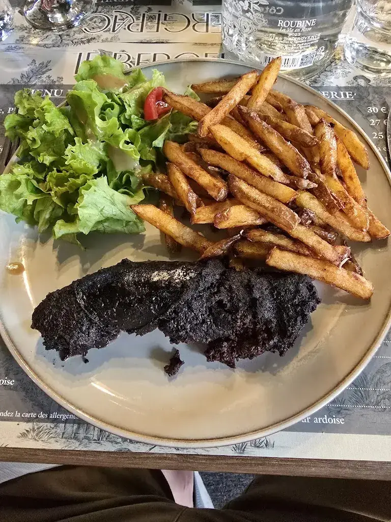 Trevor Bond_Le Bergerac Restaurant_Vouzon_review