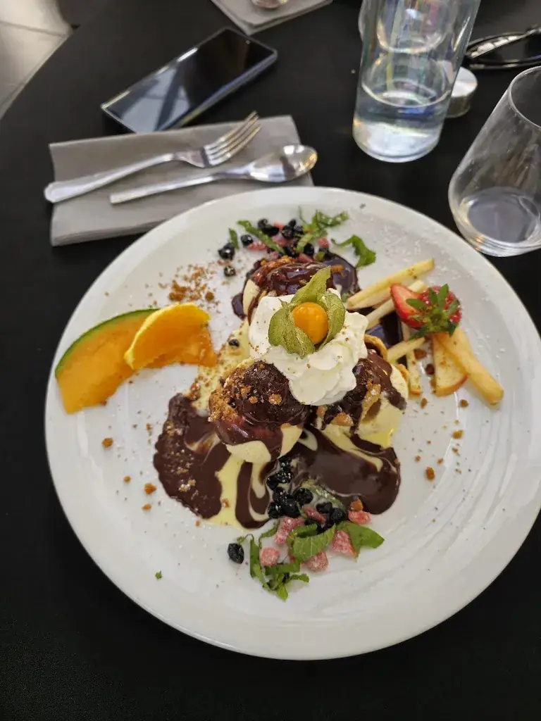 Le Saint-Jacques_Yèvres_slider_image_3