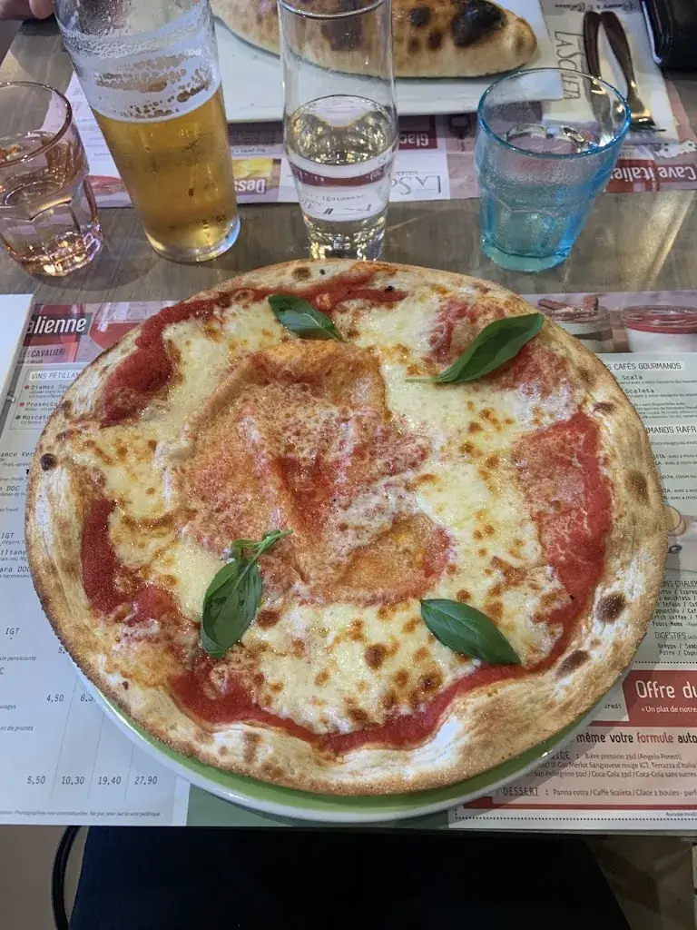 Menu_La Scaleta Restaurant Pizzeria_Vouvray_imagen_5