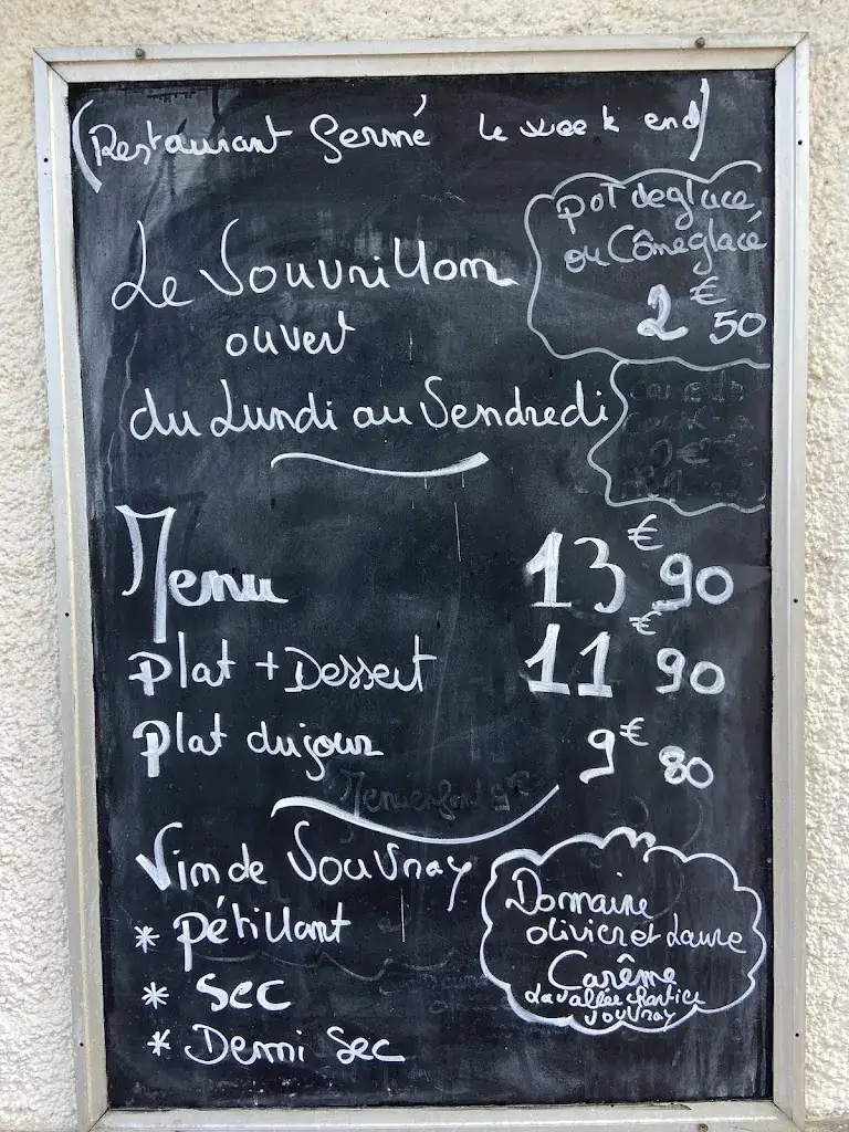 Molly Spessert_Le Vouvrillon_Vouvray_review