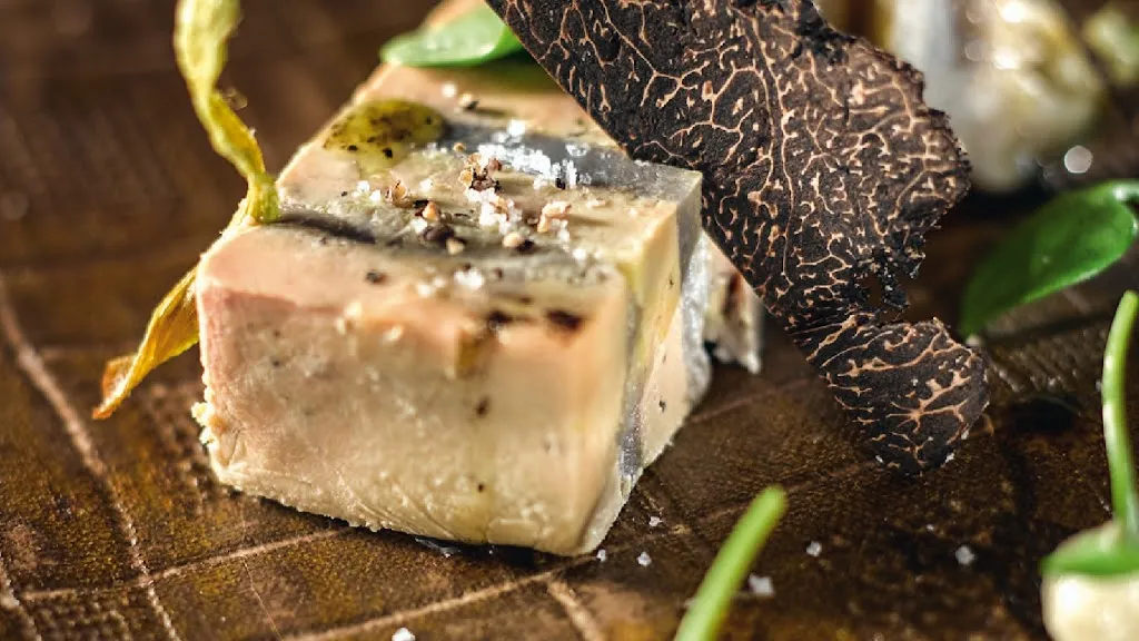 Restaurant Brioude_Meyras_slider_image_3