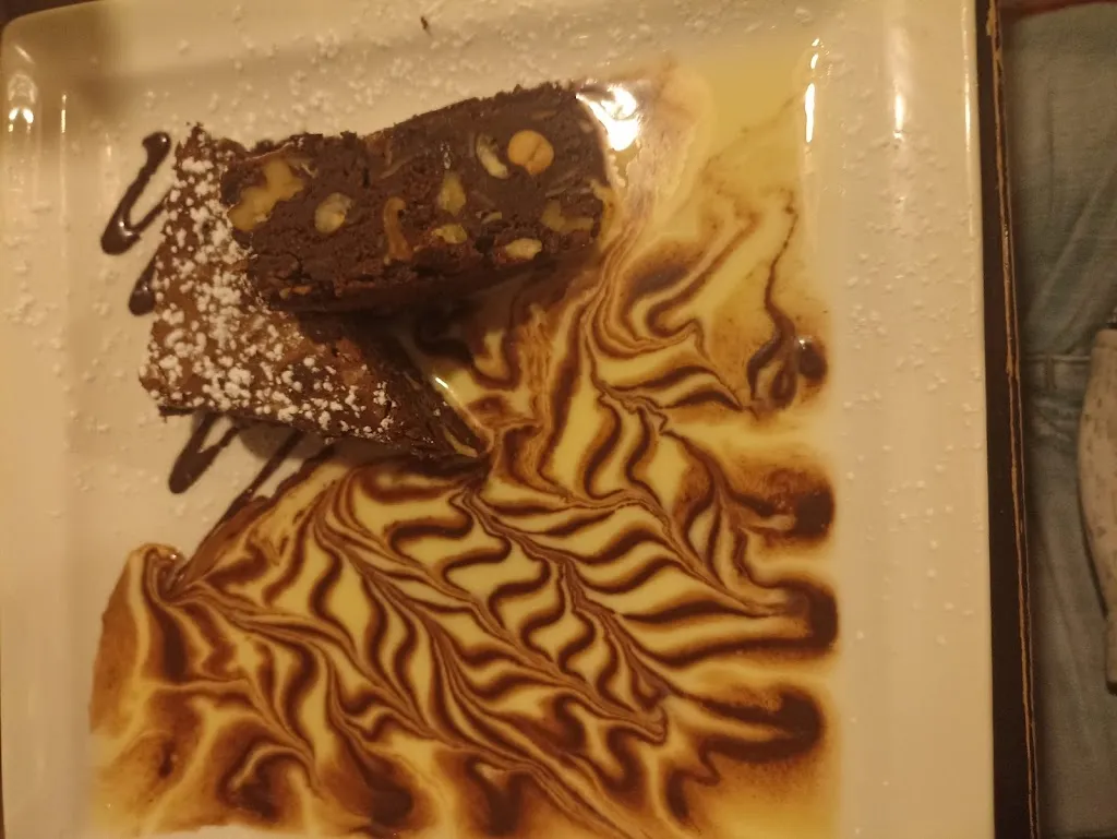 Mario Magliocchi_La Taverne_Saint-Gervais-la-Forêt_review