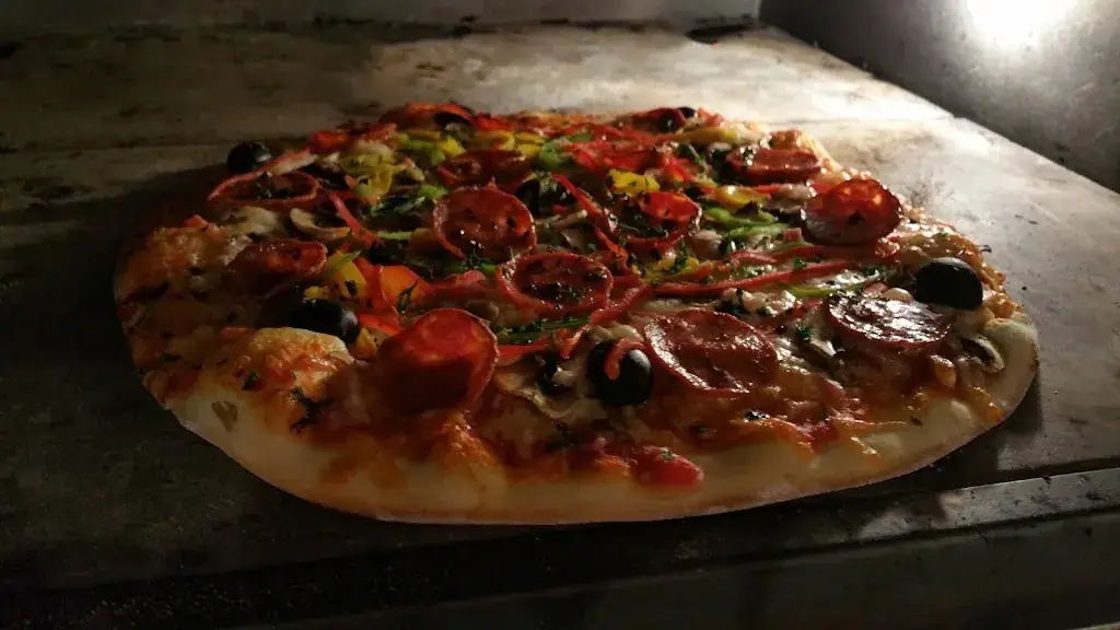 Le local à pizzas (anciennement Kiosque à pizzas)_Brioude_slider_image_3