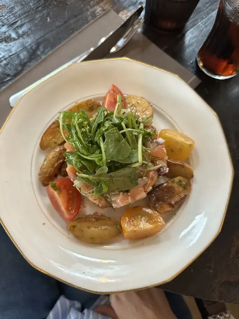 Suzanne MARTINS_Mr Pampas_Vernouillet_review