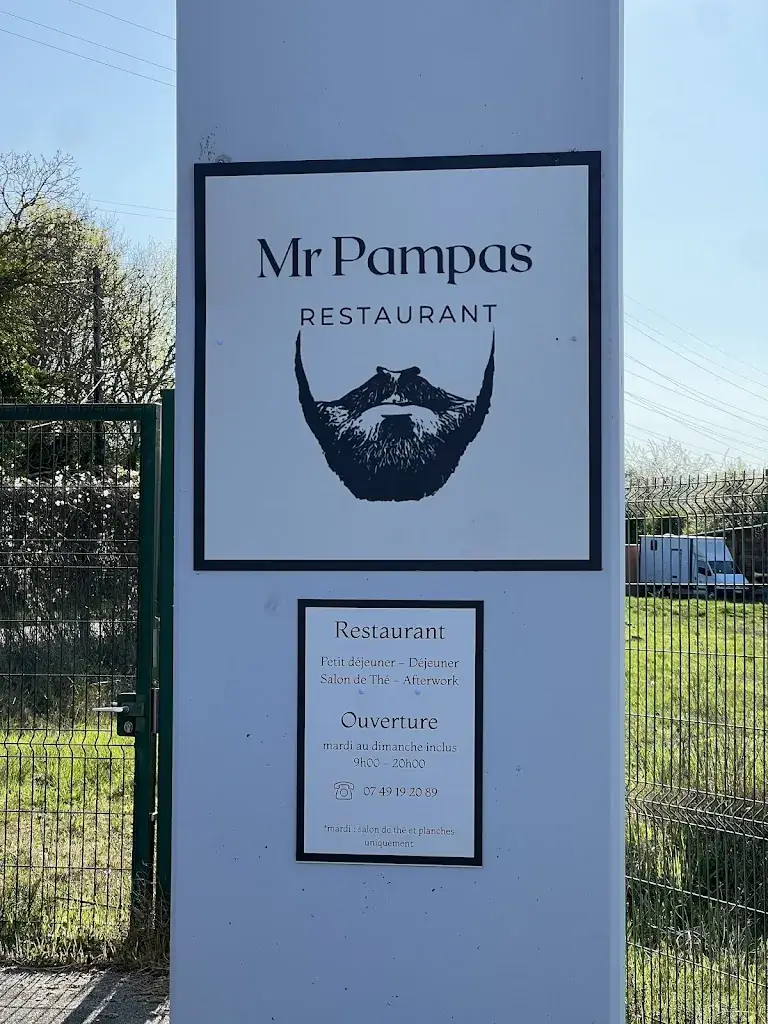 Mr Pampas_Vernouillet_slider_image_3