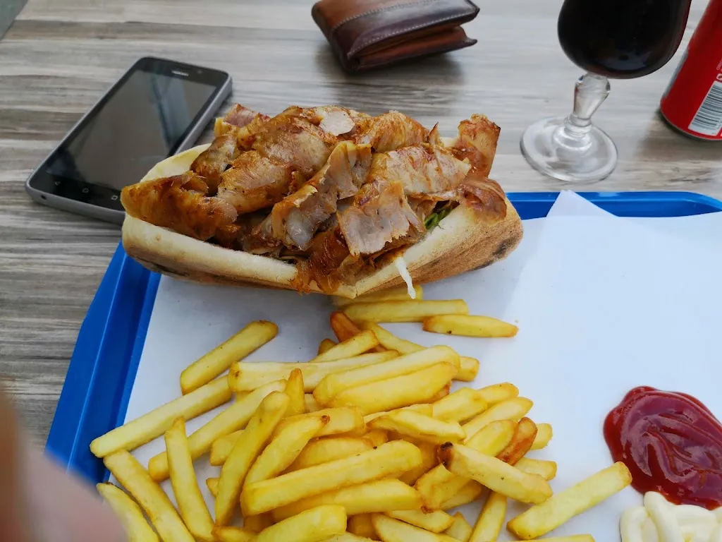 Menu_Restaurant méditerranée_Vovéens_image_5