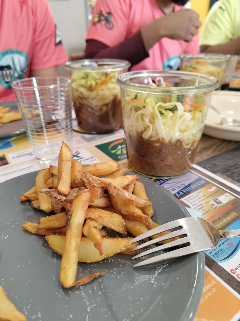 Soob S. (SSO)_Restaurant Emilie Dame Biscuit_Vovéens_review