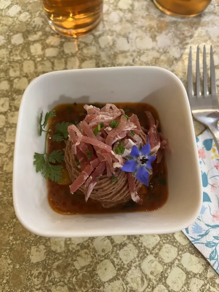 Claire S.I._Restaurant Emilie Dame Biscuit_Vovéens_review