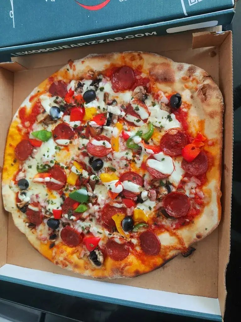 Kiosque à Pizzas Voves_Vovéens_slider_image_3