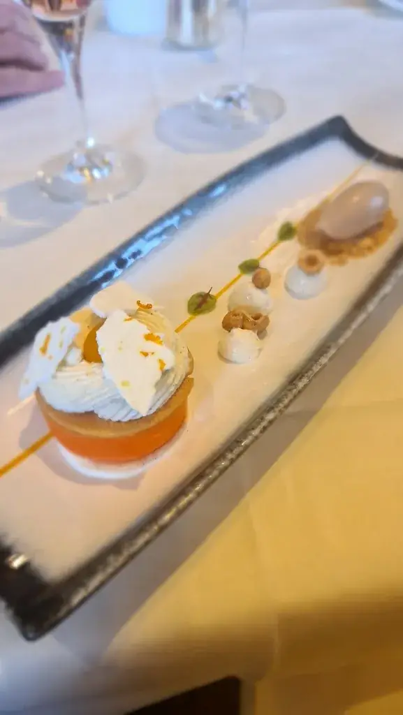 Menu_Le Grand Restaurant et La Grande Terrasse_Gstaad_image_2