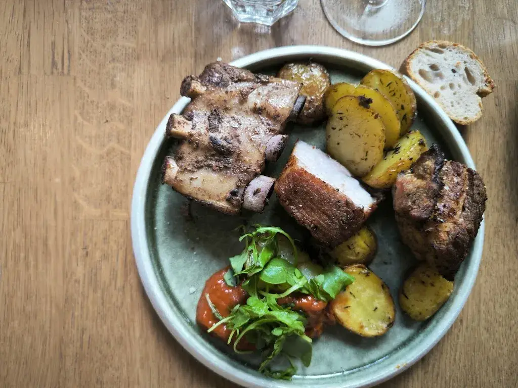 Octave_Troyes_slider_image_2