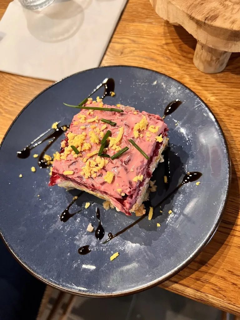 audrey henry_Le 52 Troyes_Troyes_reseña