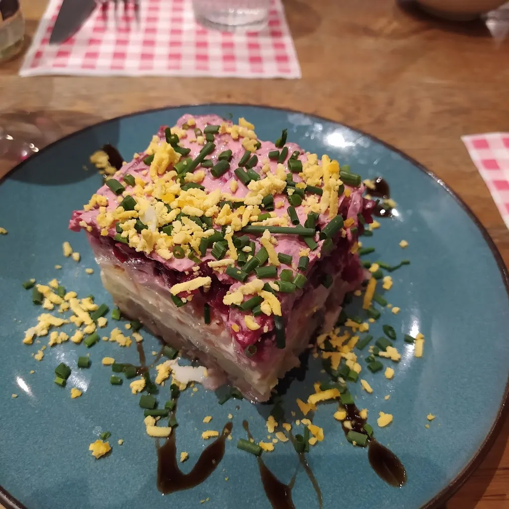 Le 52 Troyes_Troyes_slider_image_3