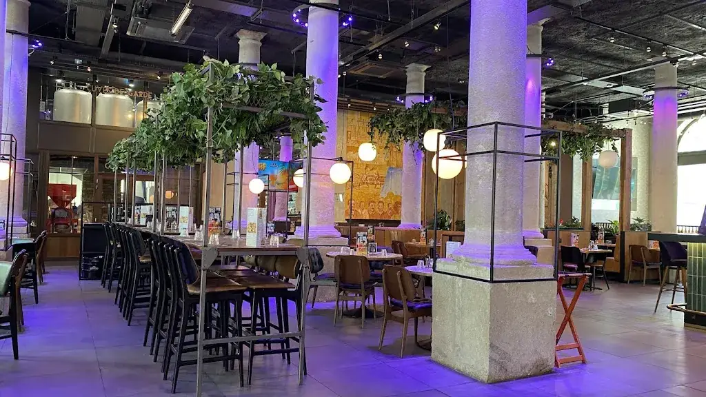 3 Brasseurs - Troyes_Troyes_slider_image_3