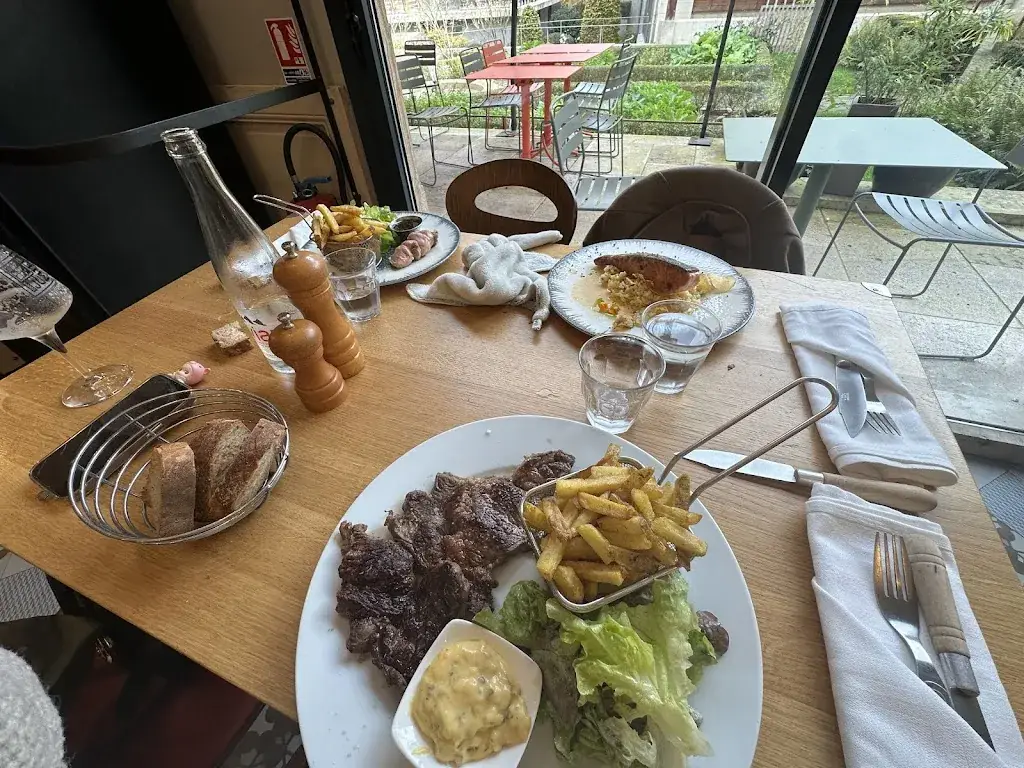 Chez Felix_Troyes_slider_image_3