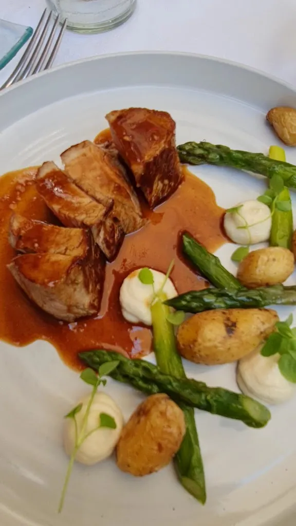 Le Valentino_Troyes_slider_image_2