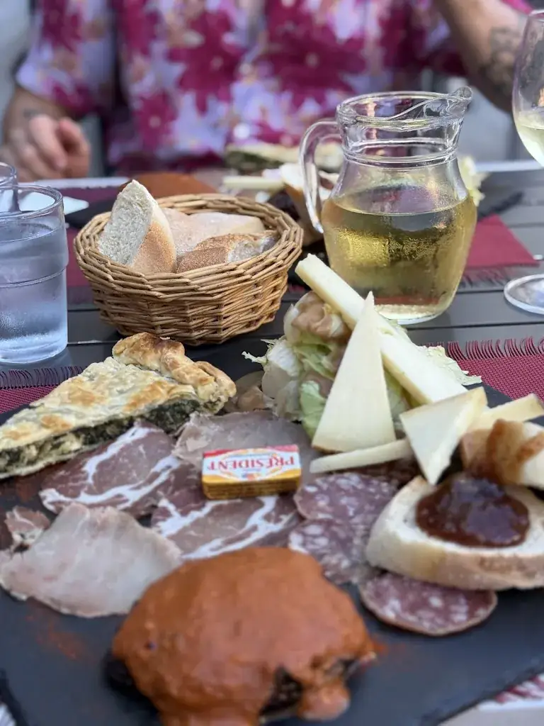 Moise Maria_Le Bastion_Bonifacio_recensione