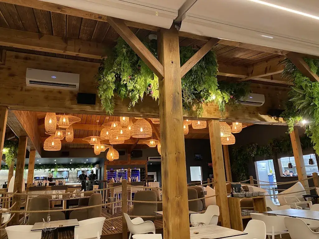 Restaurant Aux Coquillages de Diana restaurant in Aléria