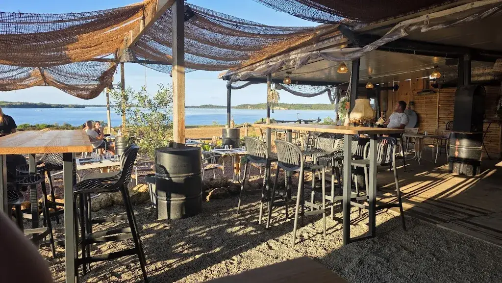 L'imprévu_Aléria_slider_image_3