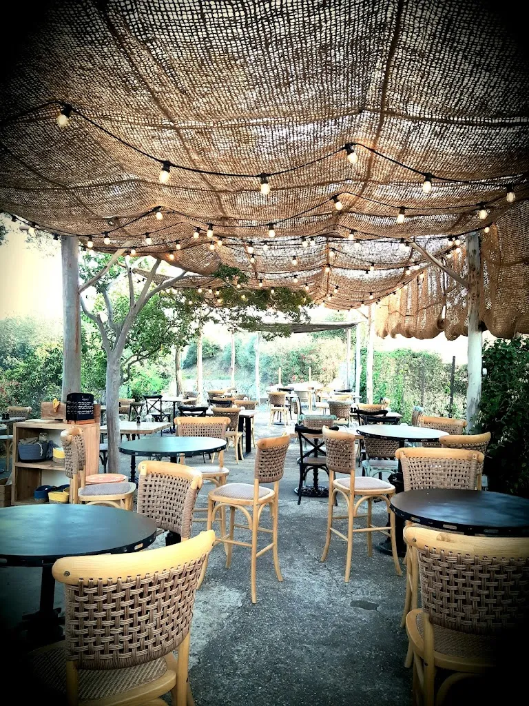 Le Fort Restaurant restaurant in Aléria