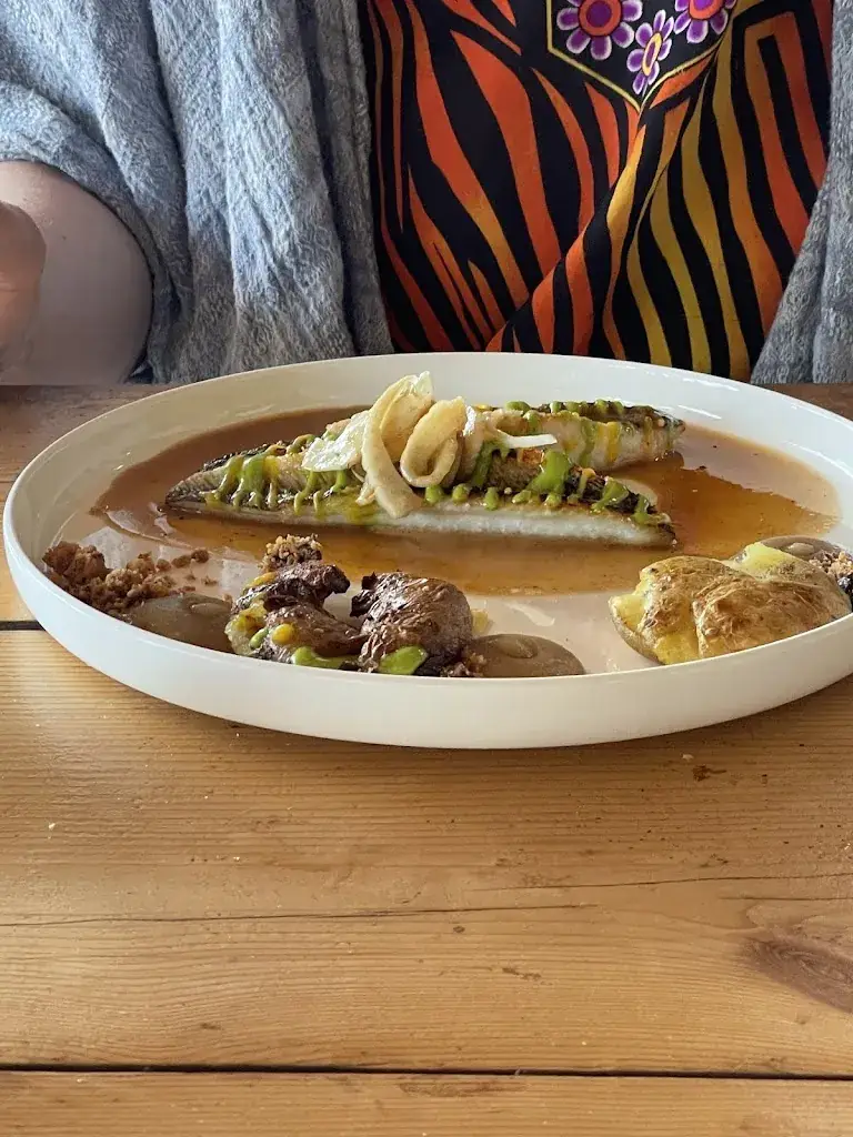 Faustine Samec_Restaurant Veni e posa lieu unique en corse Aleria_Aléria_review