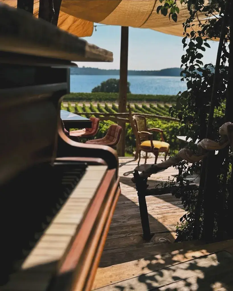 Restaurant Veni e posa lieu unique en corse Aleria_Aléria_slider_image_3