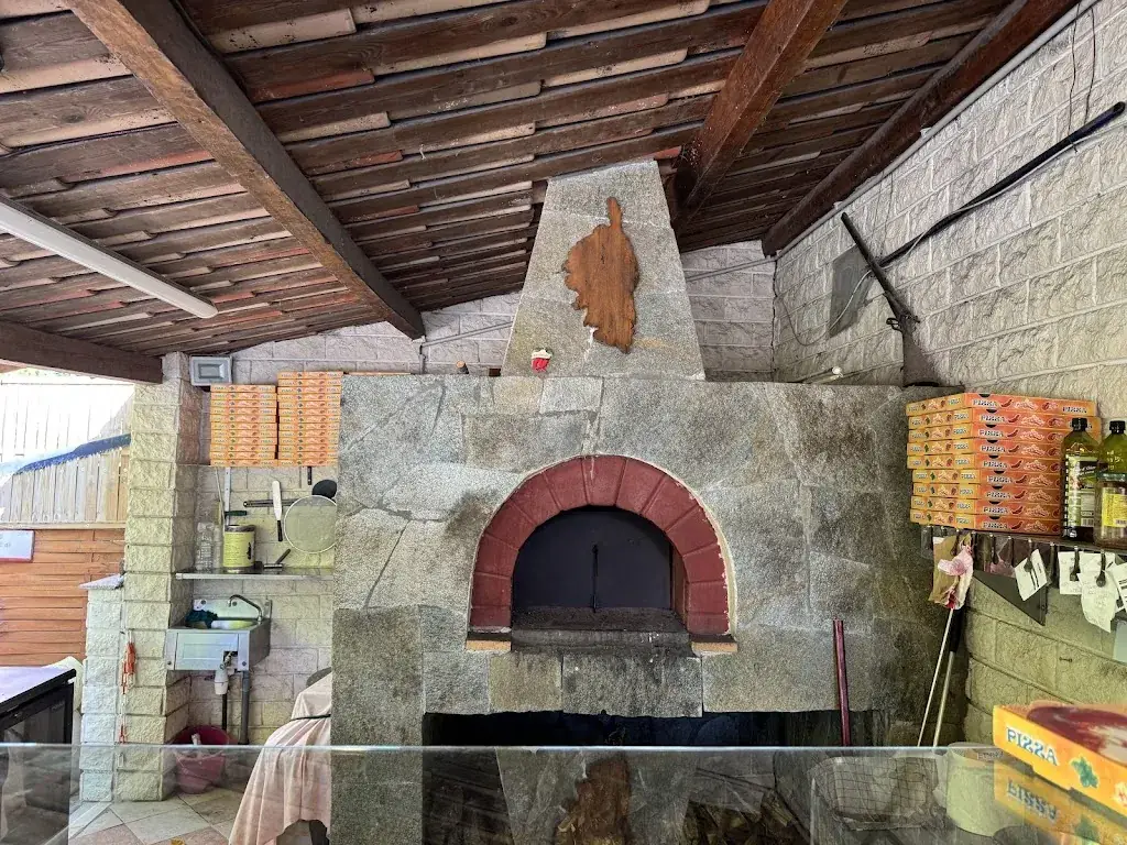 air Wulf_Restaurant U Caradellu_Linguizzetta_review