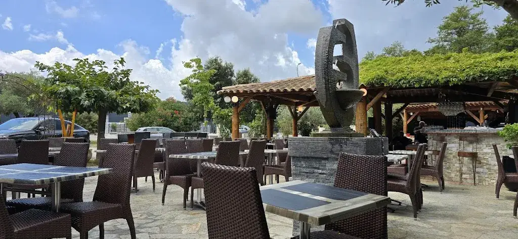 Restaurant U Caradellu restaurant in Linguizzetta