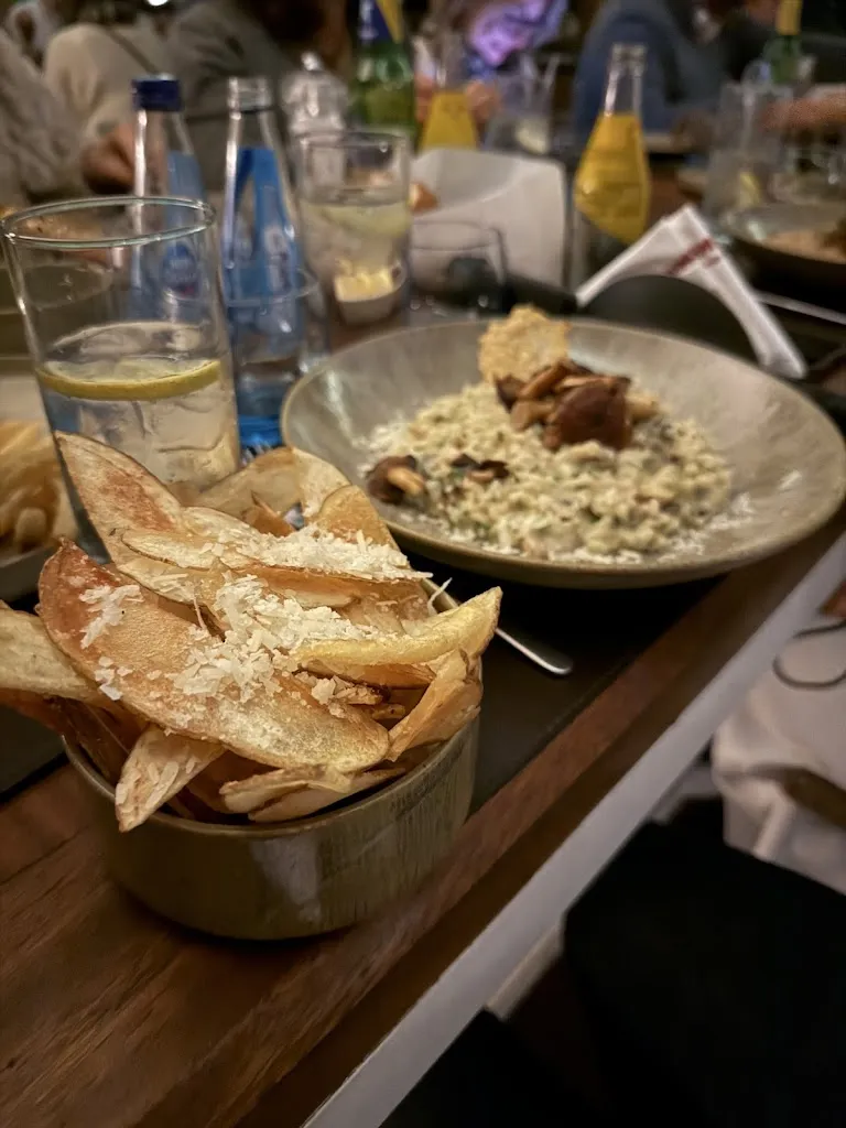 Menu_Crimson Bar & Grill_Egypt_image_8